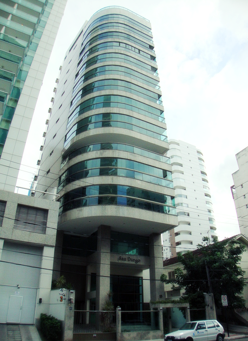 apartamento em praia do canto